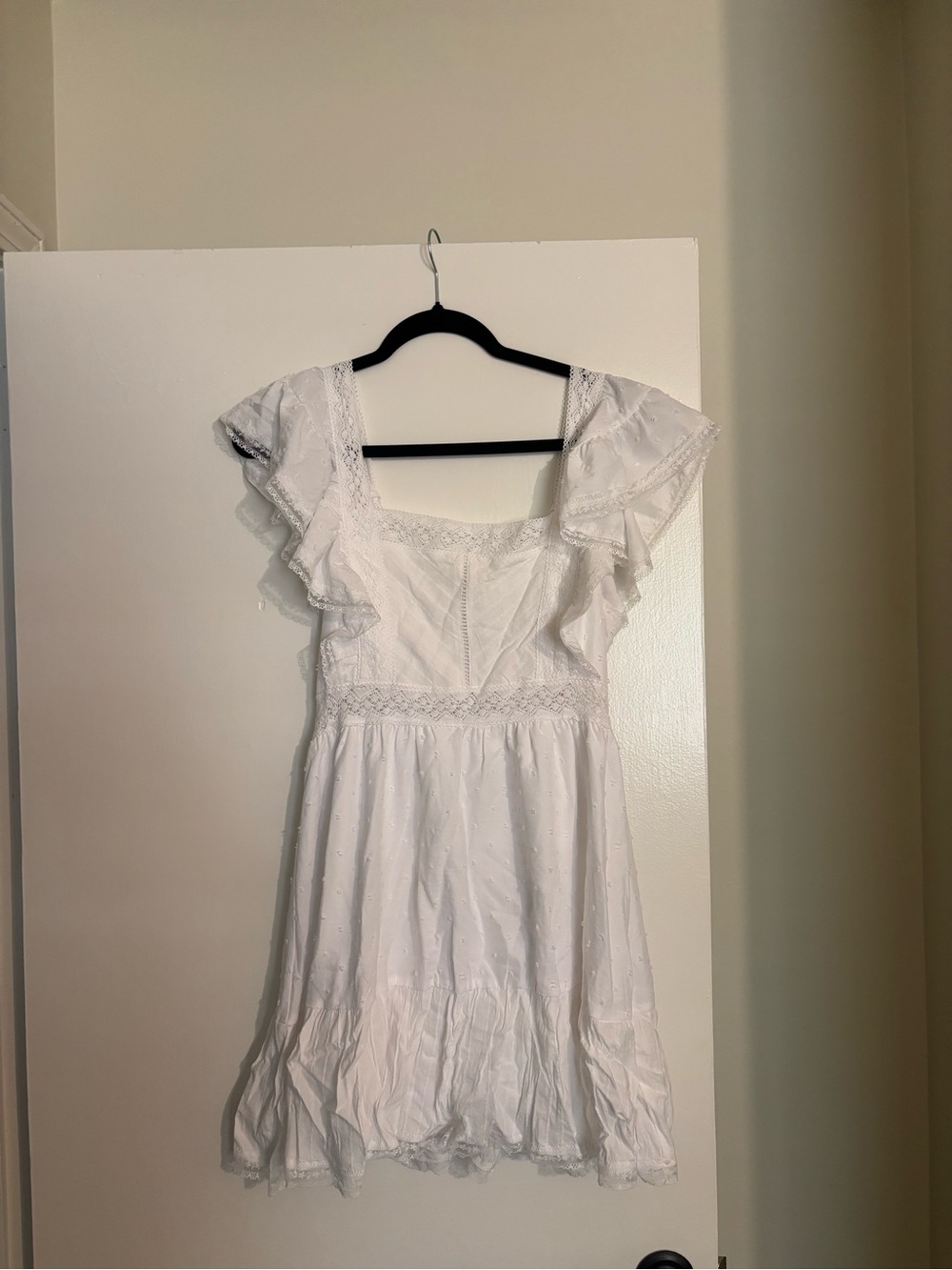 Short-mini white dress